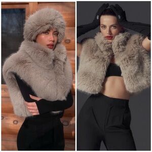 ALO YOGA Opulent Faux Fur Cropped Vest in Oat Beige SZ M